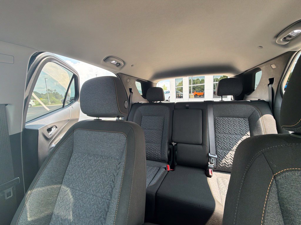 Used 2023 Chevrolet Equinox LT AWD/4WD image 29