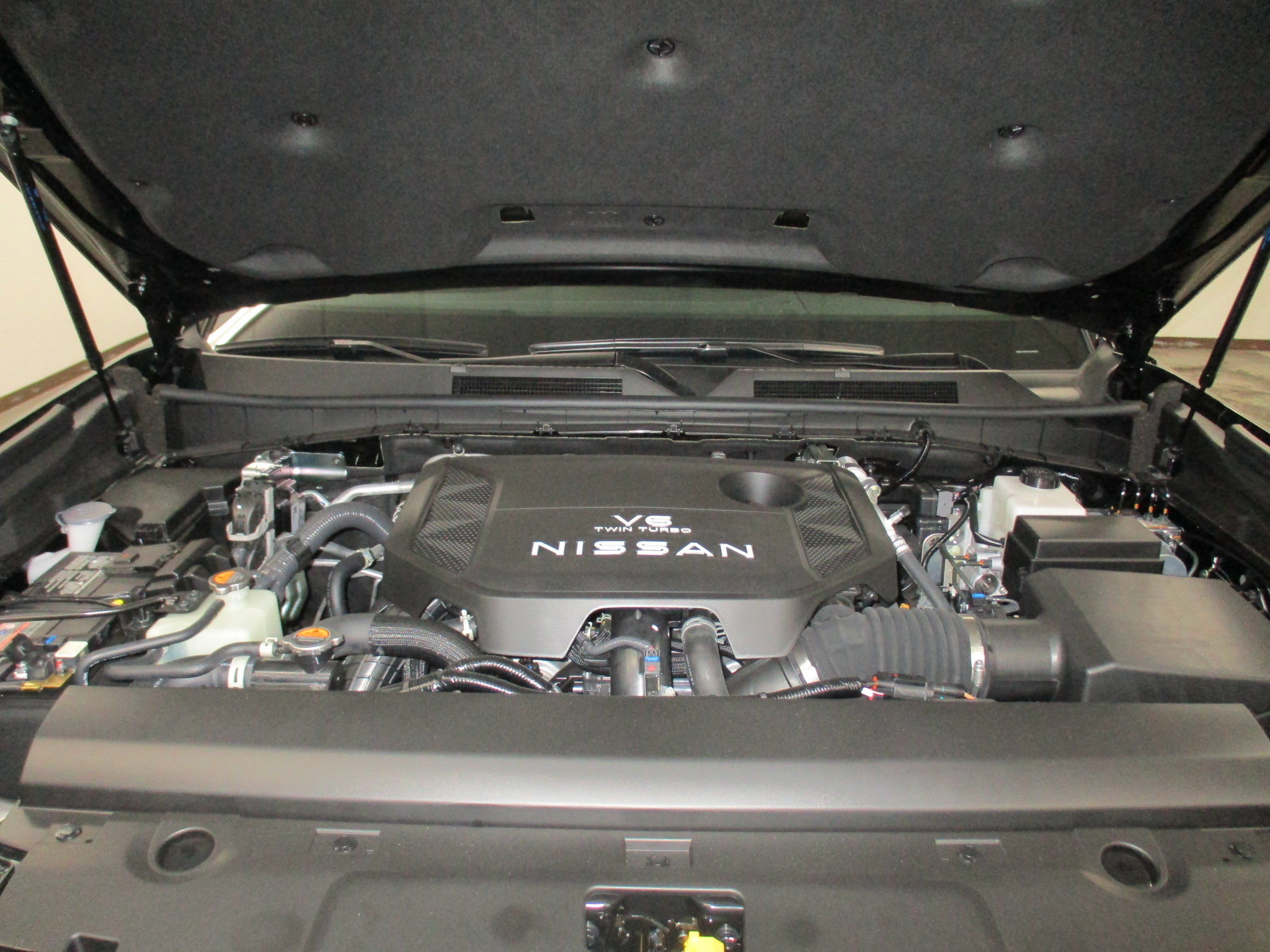 New 2026 Nissan Armada SV image 9