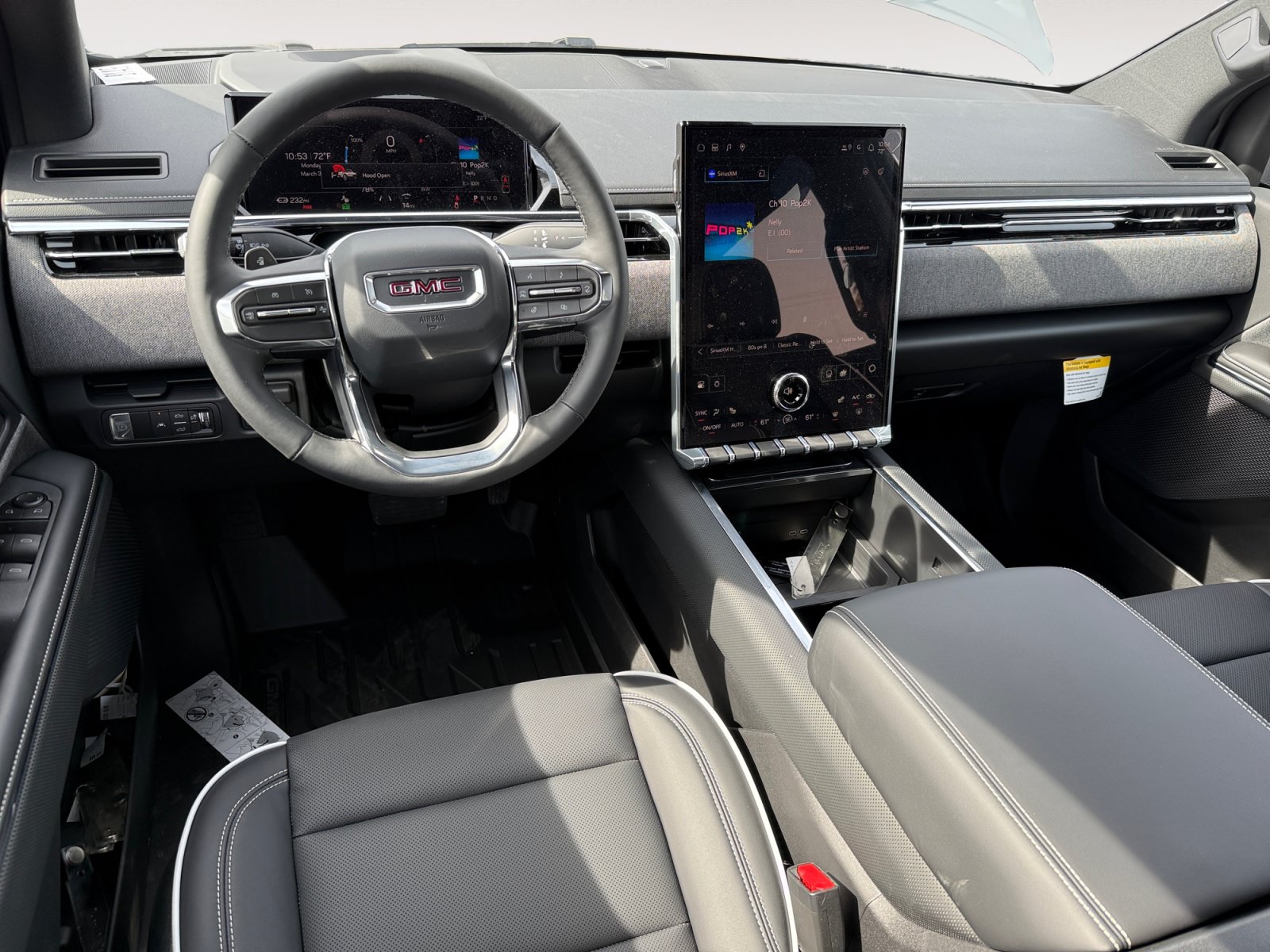 New 2026 GMC Sierra EV Elevation w/ LPO, Elevation Dark Package AWD/4WD image 15