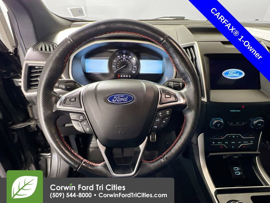Used 2020 Ford Edge ST-Line w/ Cold Weather Package image 8