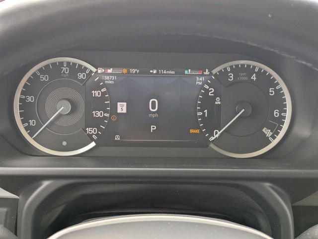 Used 2023 Land Rover Defender 110 SE image 8