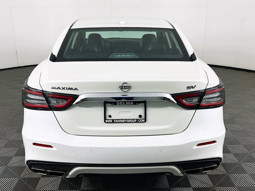 Used 2023 Nissan Maxima SV w/ Floor Mat Group FWD image 6