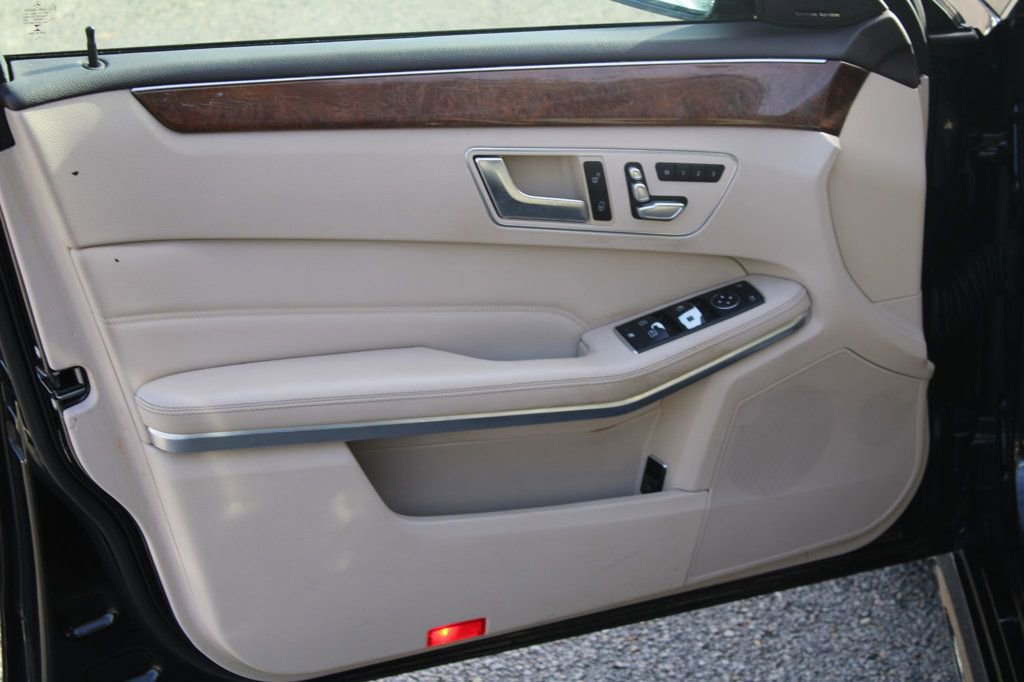 Used 2014 Mercedes-Benz E 350 4dr Sedan E350 RWD image 15
