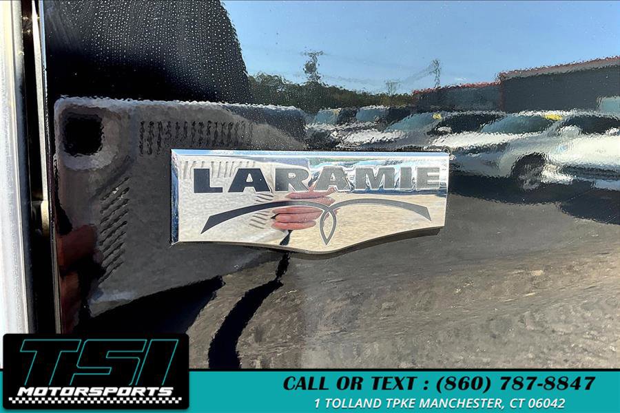 Used 2014 RAM 2500 Laramie w/ Protection Group image 8