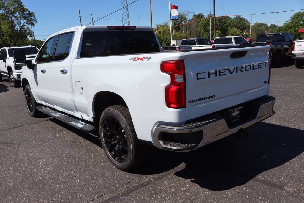 New 2026 Chevrolet Silverado 1500 LTZ w/ LTZ Premium Package AWD/4WD image 3