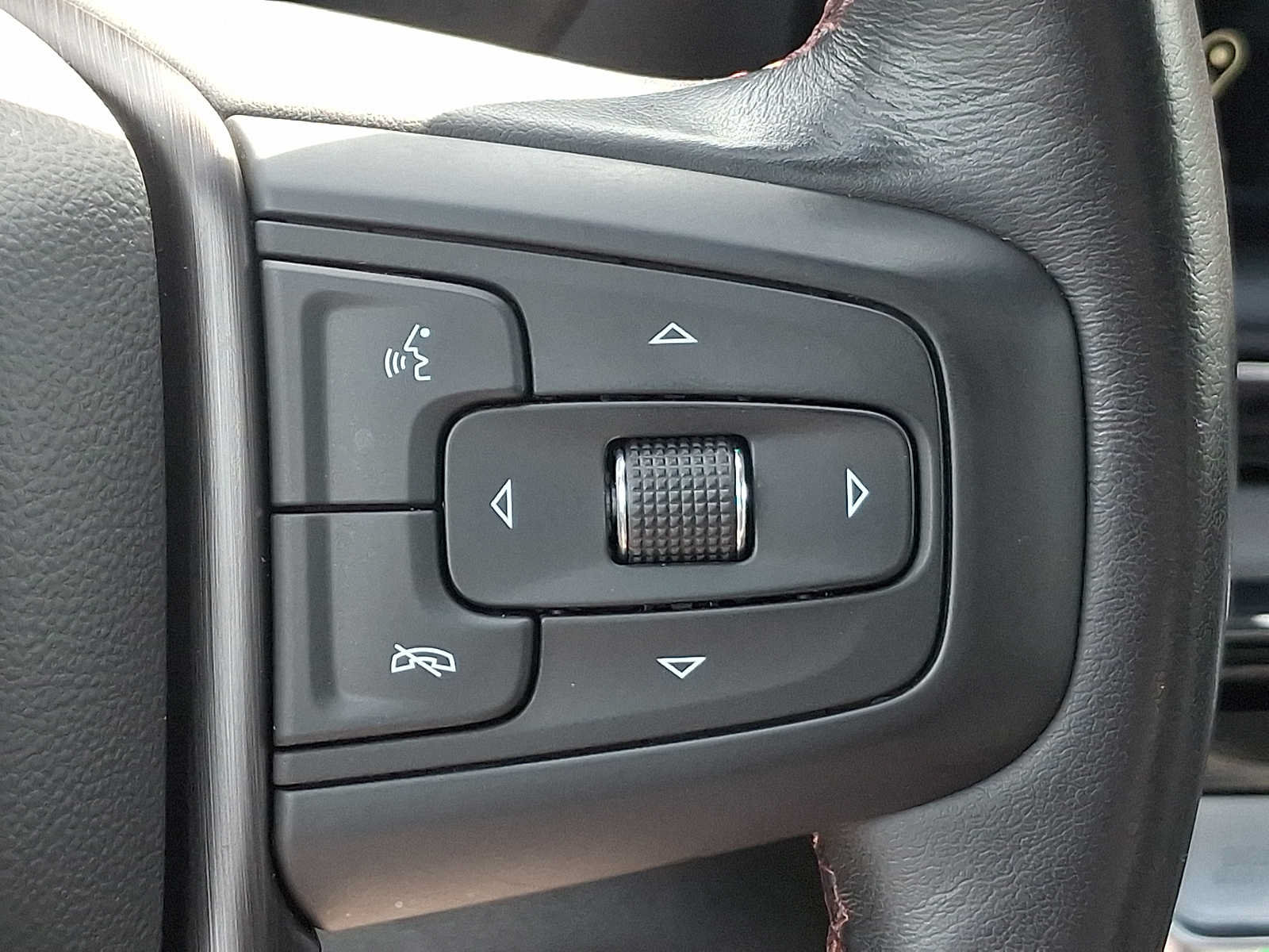 Used 2024 GMC Sierra 2500 AT4X AWD/4WD image 24