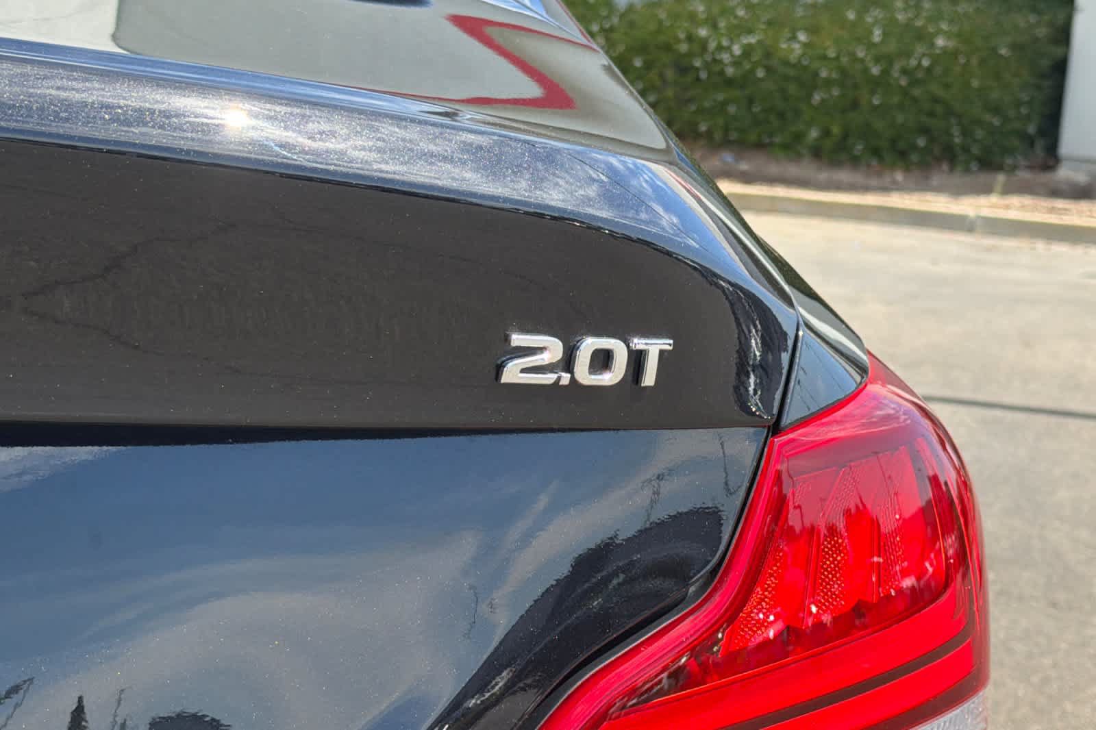 Used 2021 Genesis G70 2.0T RWD image 30