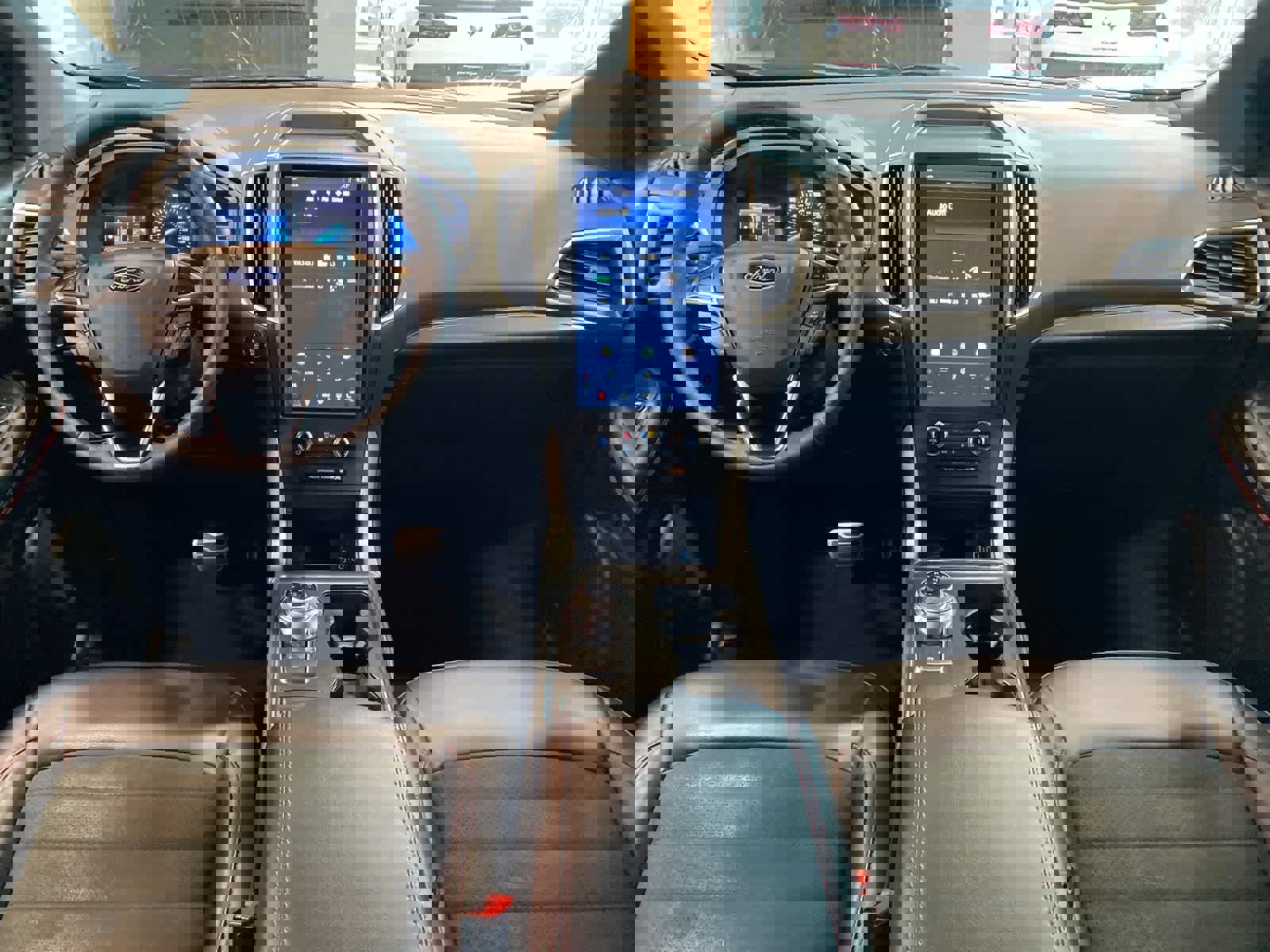 Used 2023 Ford Edge ST-Line image 14