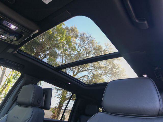New 2026 GMC Yukon XL Denali w/ Denali Reserve Package image 23
