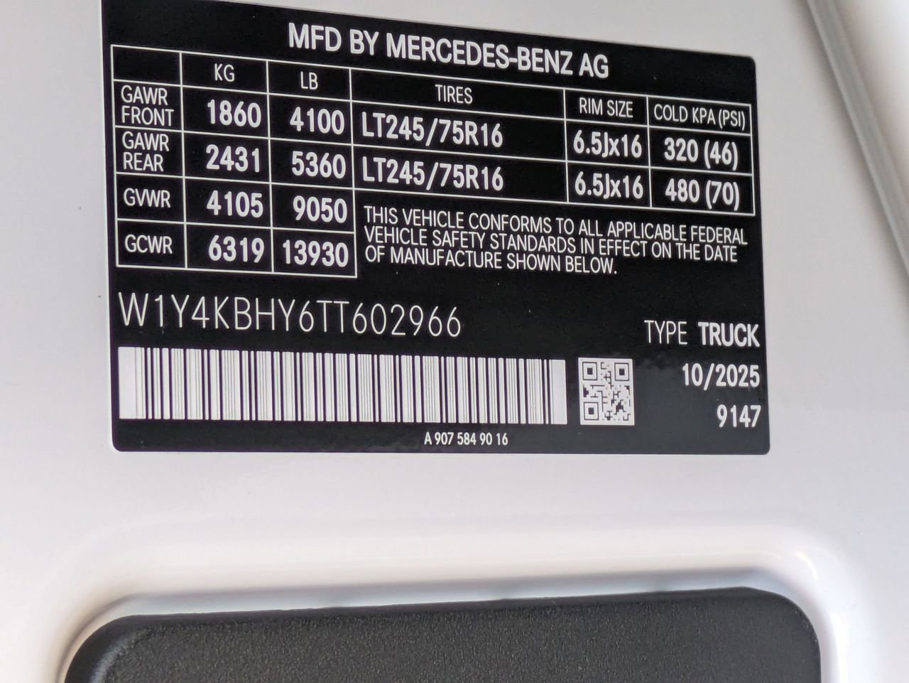 New 2026 Mercedes-Benz Sprinter 144 Cargo image 14