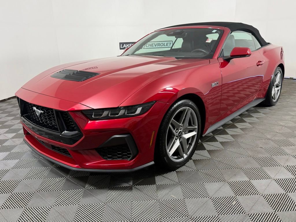 Used 2024 Ford Mustang GT Premium RWD image 2