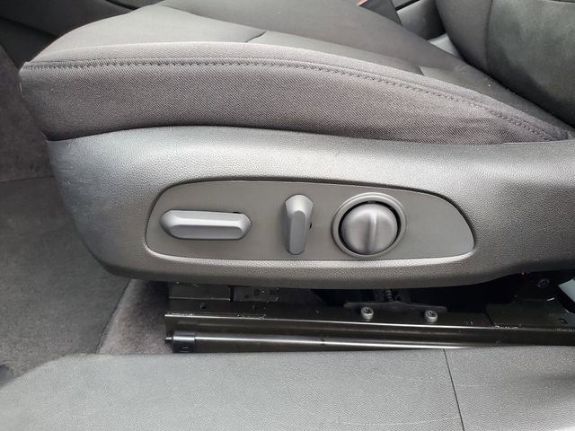 Used 2022 Chevrolet Malibu LT image 6