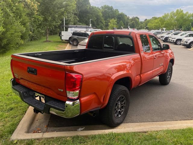 Used 2017 Toyota Tacoma SR5 w/ Tow Package AWD/4WD image 31