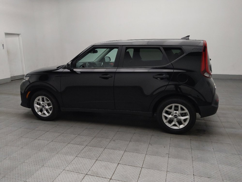 Used 2021 Kia Soul S image 3