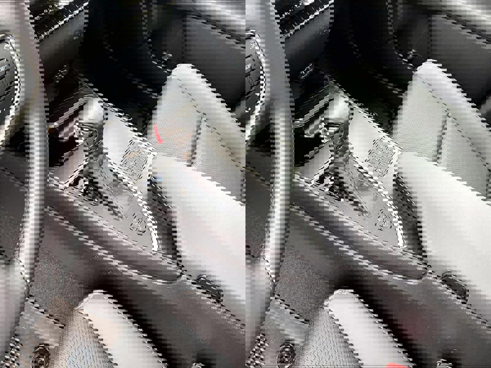 Used 2024 Lexus UX 250h F Sport image 20