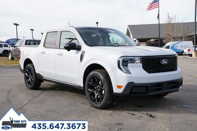 New 2026 Ford Maverick Lariat w/ Black Appearance Package image 32