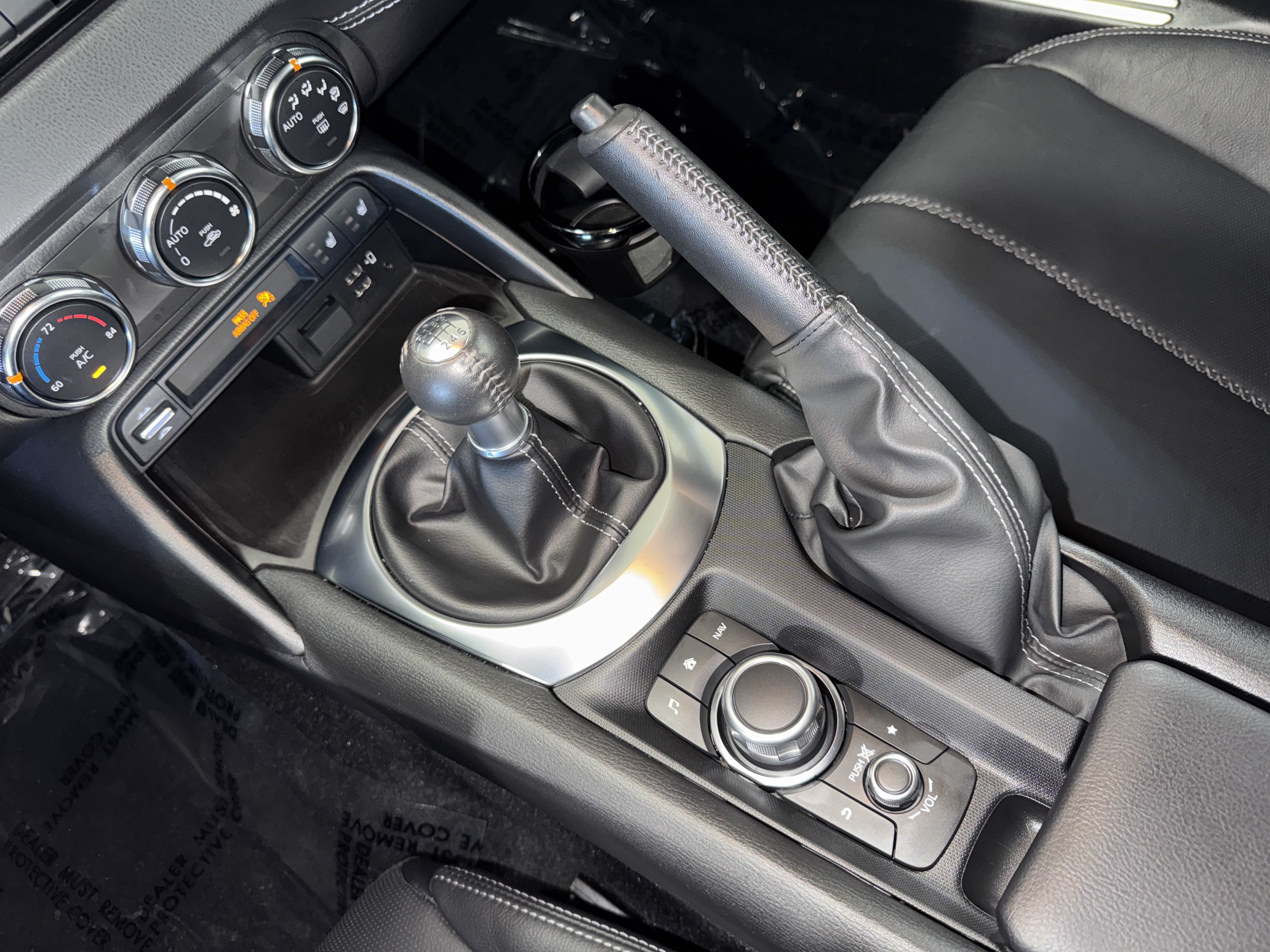 Used 2022 MAZDA MX-5 Miata RF Grand Touring RWD image 23