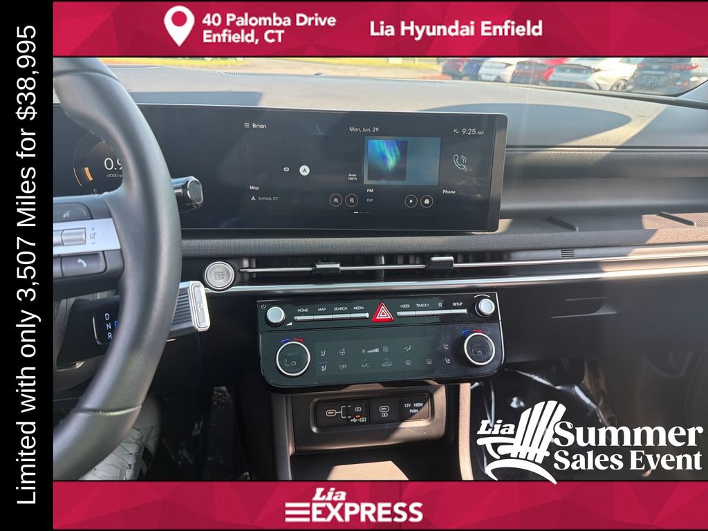 Used 2026 Hyundai Tucson Limited AWD/4WD image 17