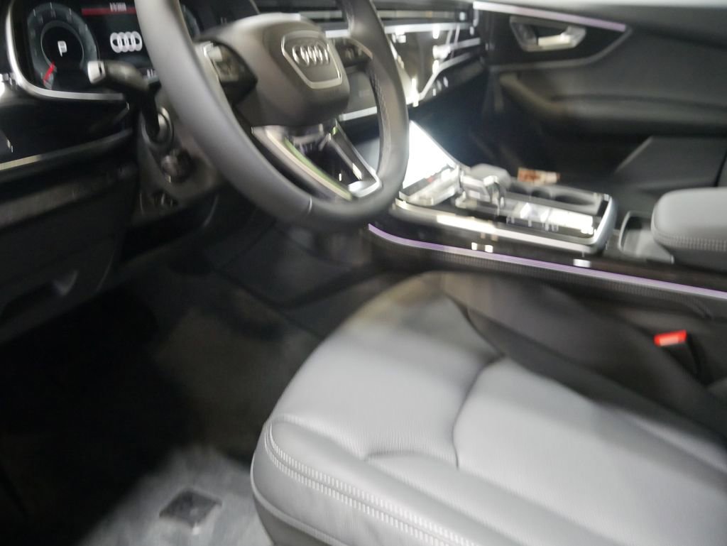 New 2026 Audi Q8 Premium Plus image 20
