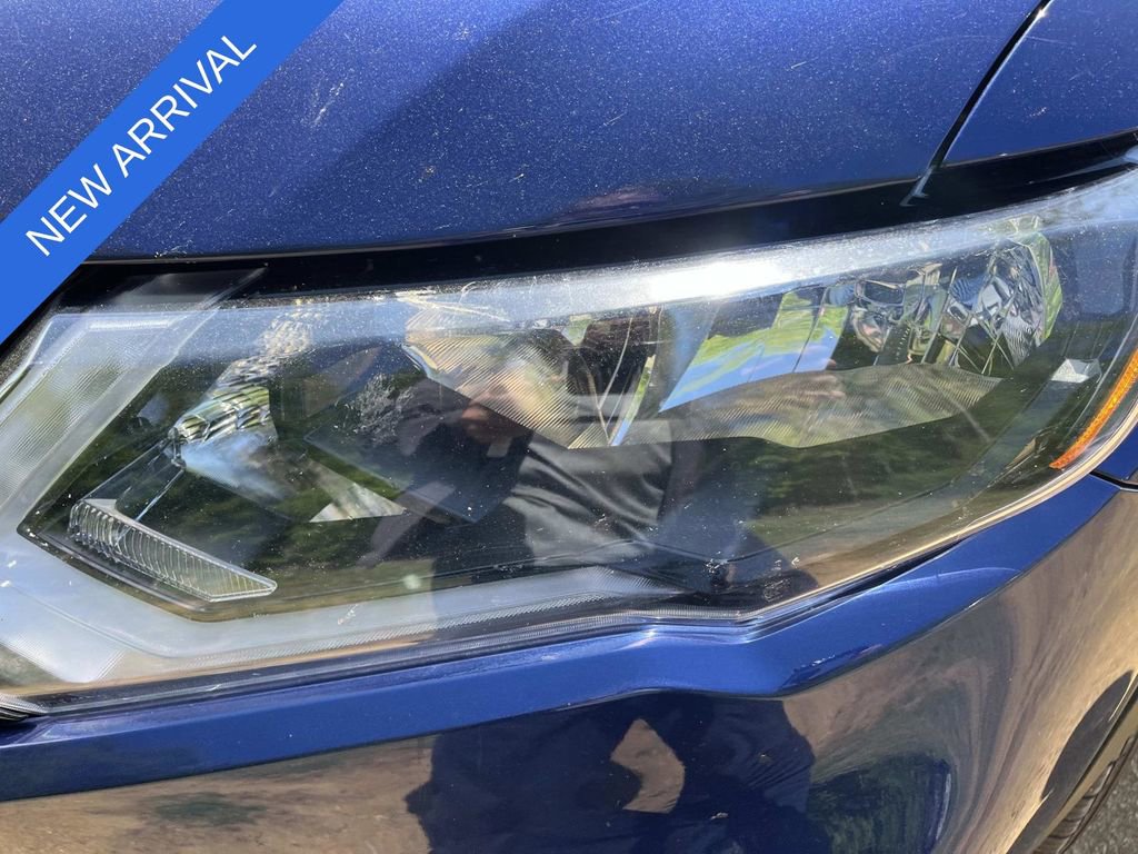 Used 2018 Nissan Rogue SV image 8