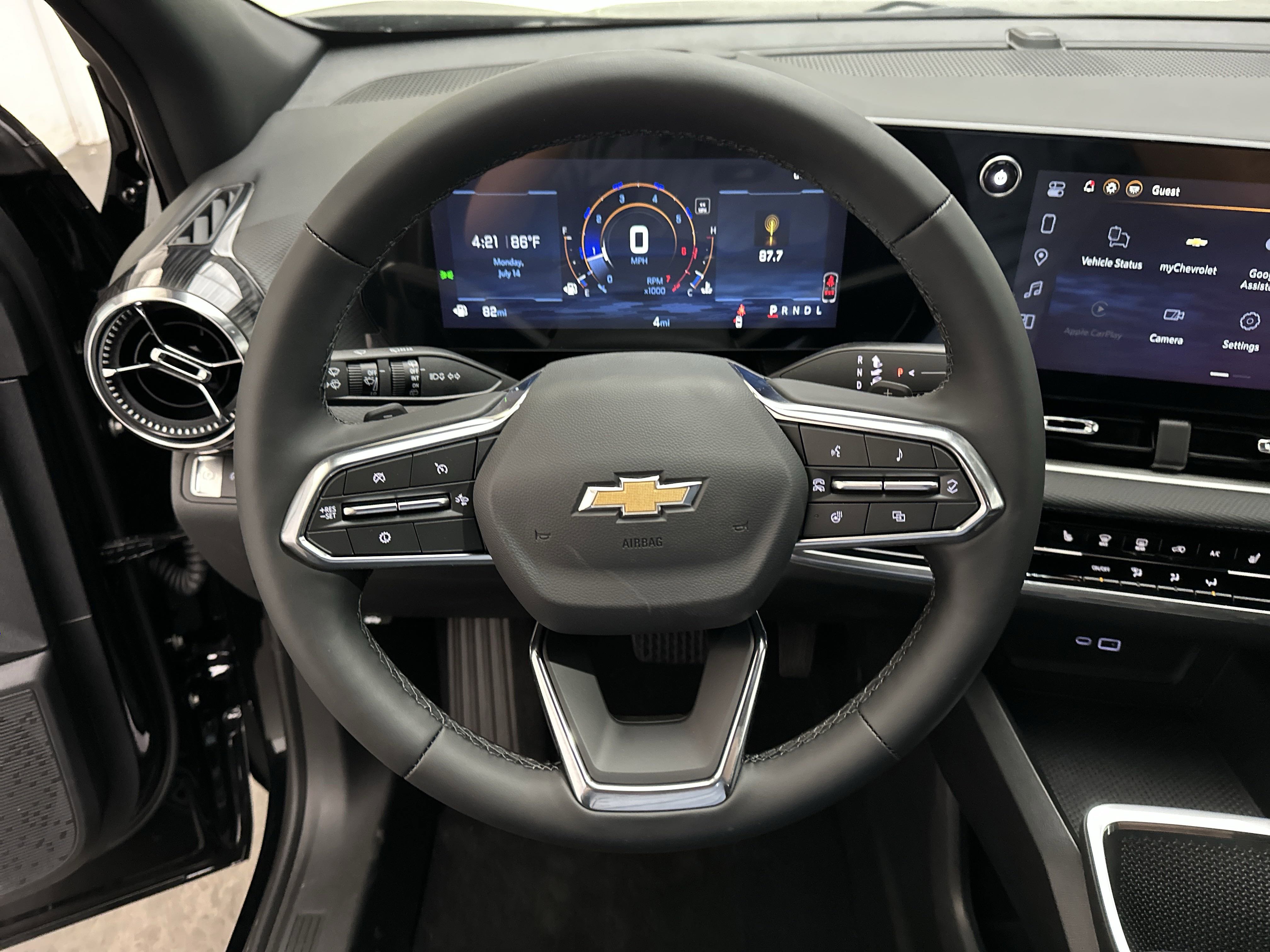 New 2026 Chevrolet Equinox LT w/ Safety and Technology Package image 24