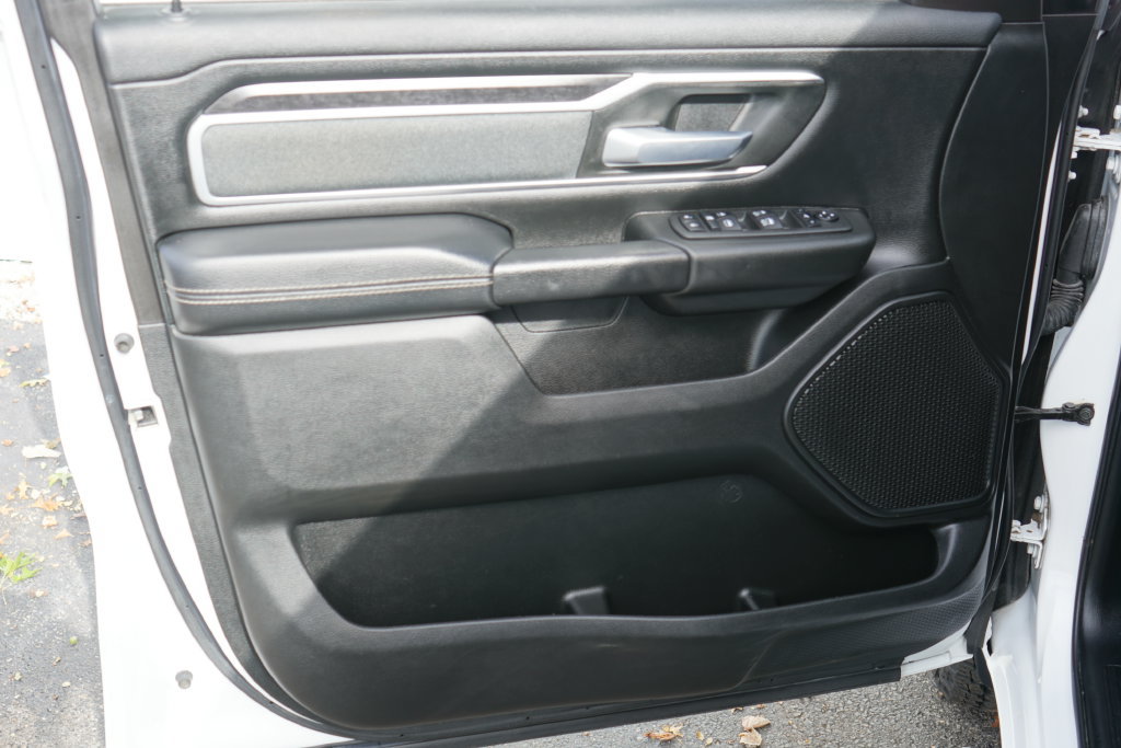 Used 2022 RAM 1500 Big Horn AWD/4WD image 13