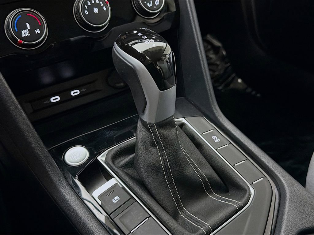 Used 2024 Volkswagen Taos S w/ MDO Package image 18