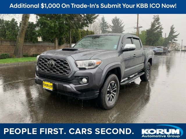 Used 2021 Toyota Tacoma TRD Sport image 1