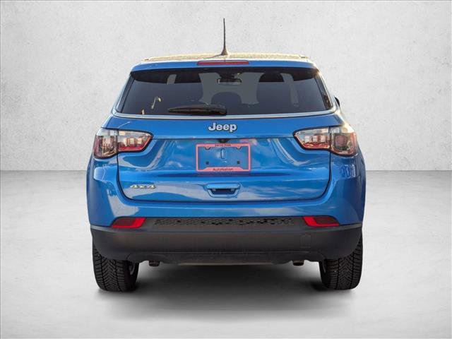 Used 2023 Jeep Compass Sport image 6