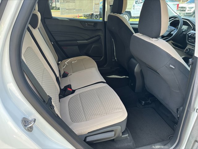 Used 2022 Ford Escape SE FWD image 8