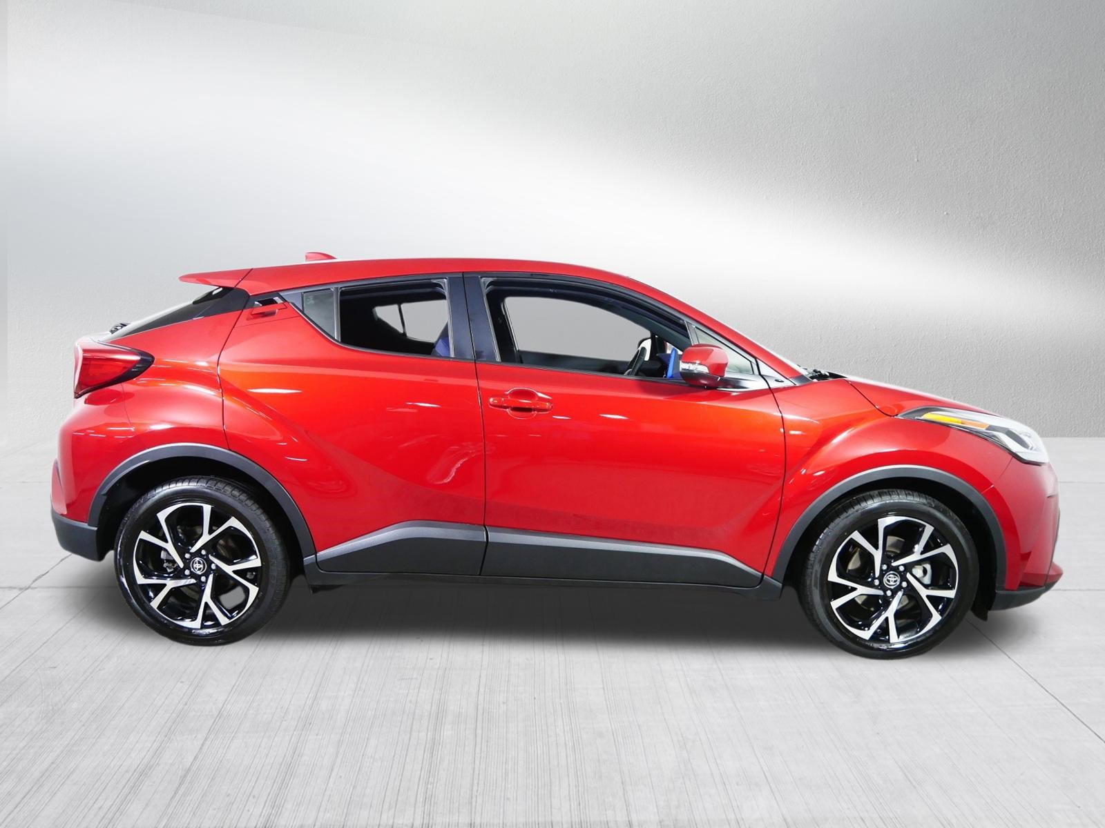 Used 2020 Toyota C-HR XLE FWD image 8