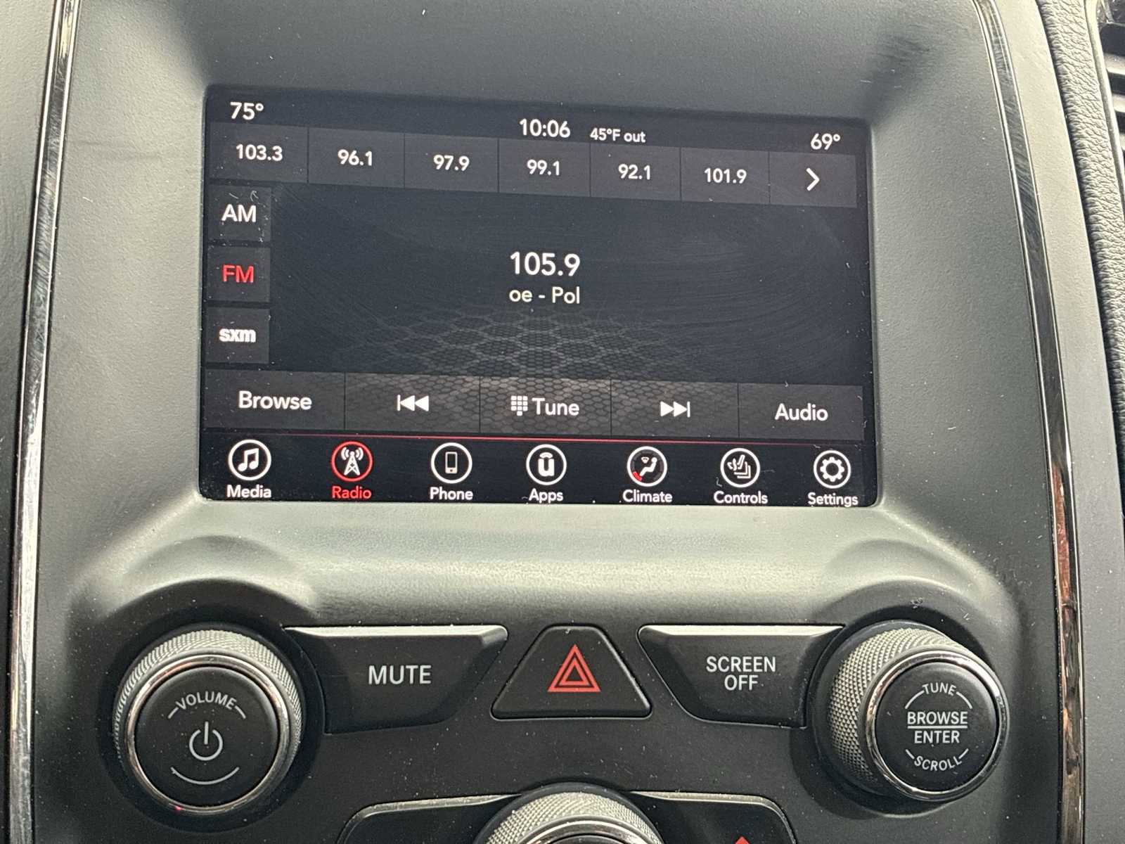 Used 2018 Dodge Durango GT image 12