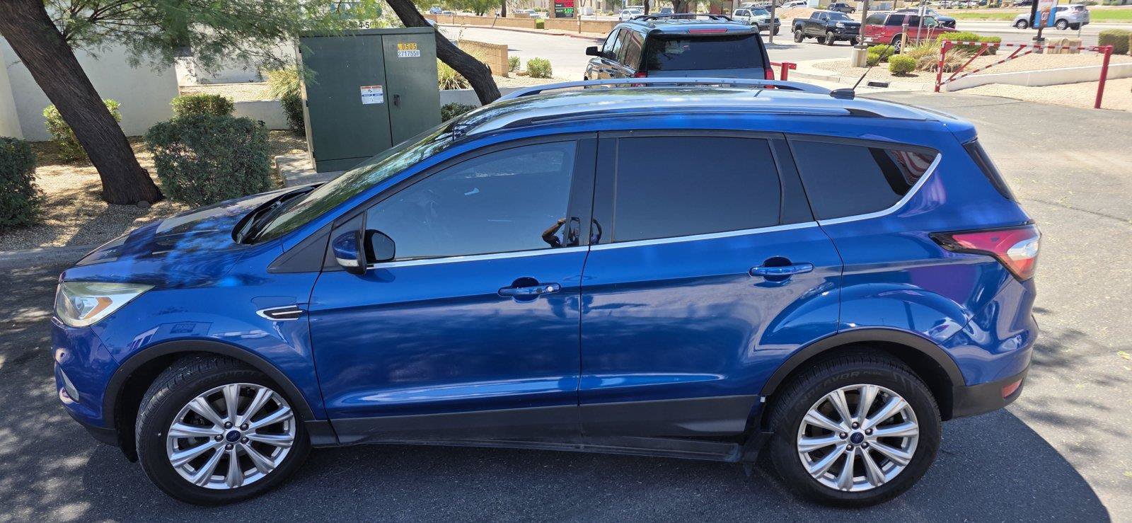 Used 2017 Ford Escape Titanium FWD image 8