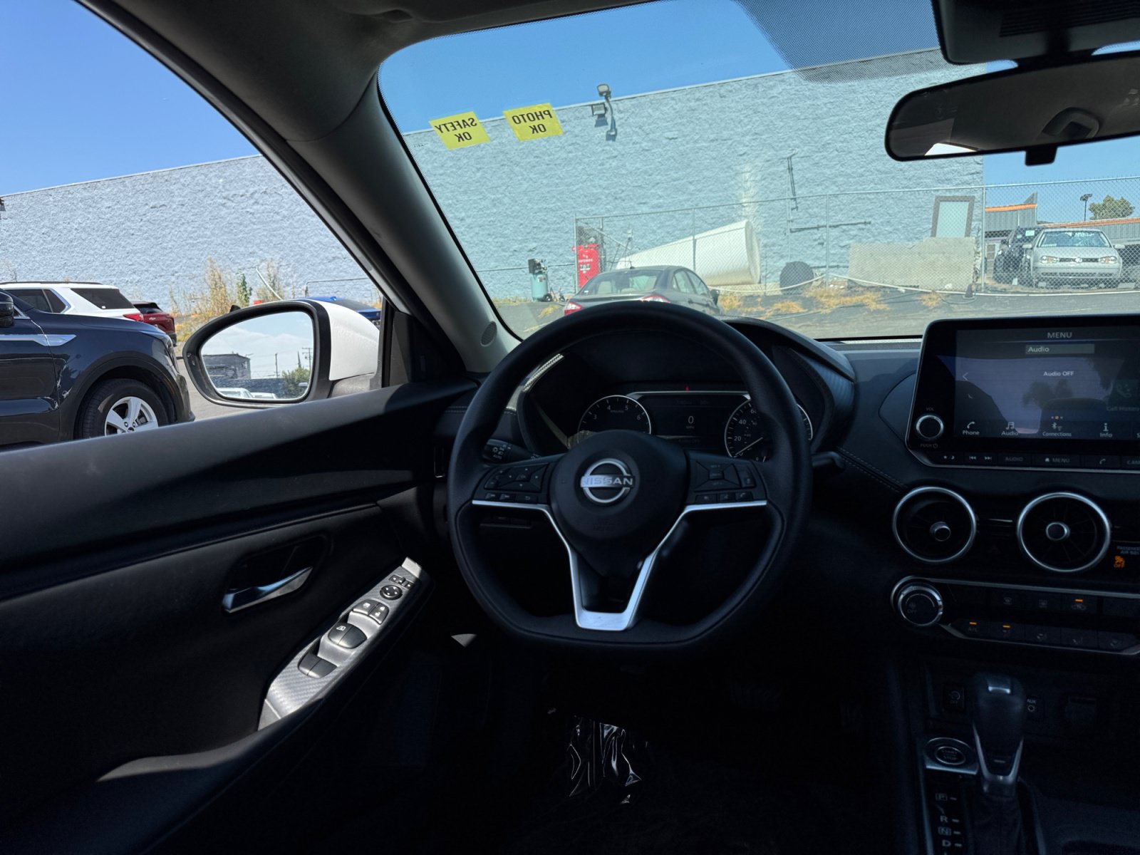 Used 2024 Nissan Sentra SV FWD image 17