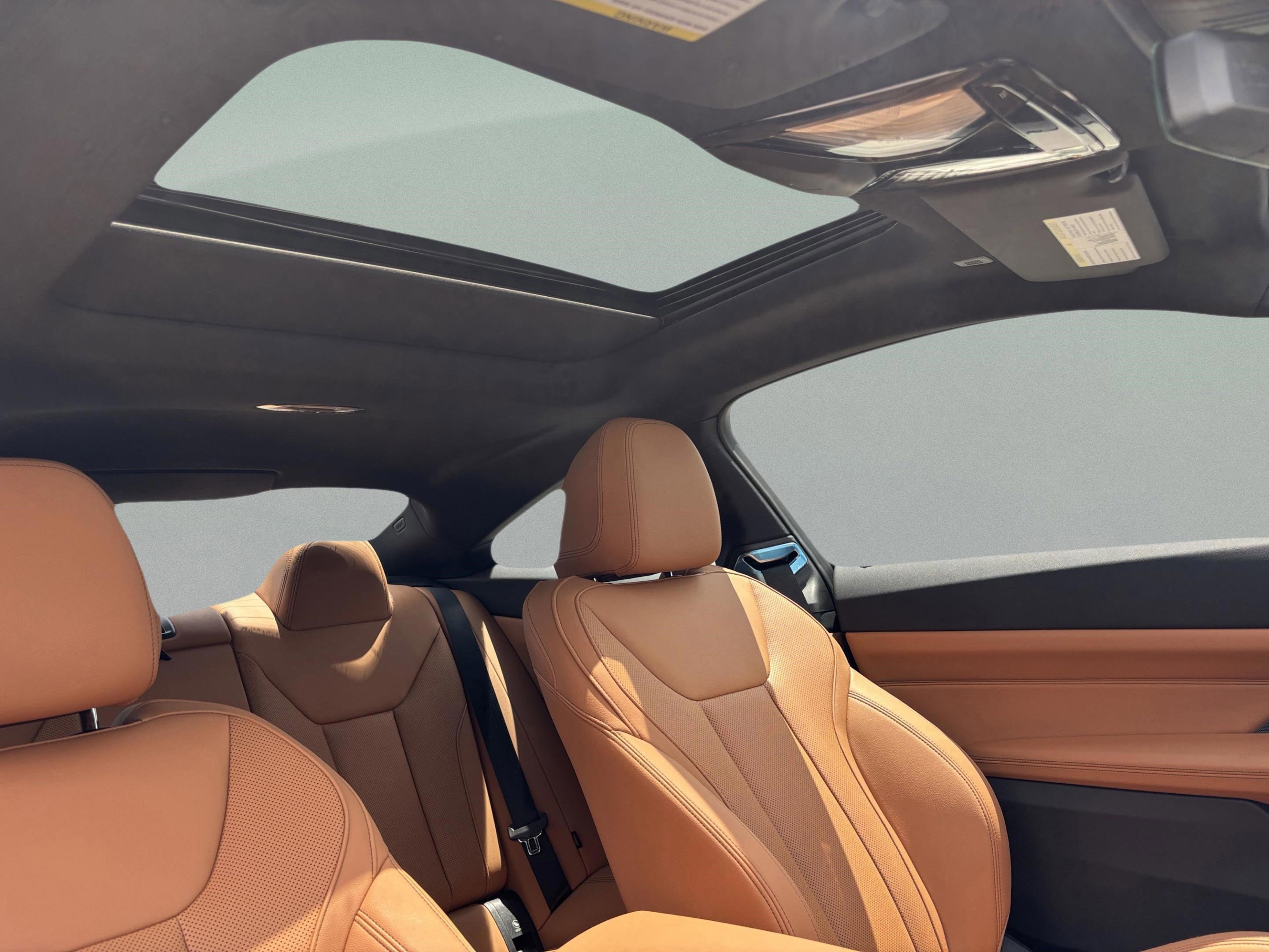 Used 2026 BMW 430i Coupe w/ M Sport Package image 28