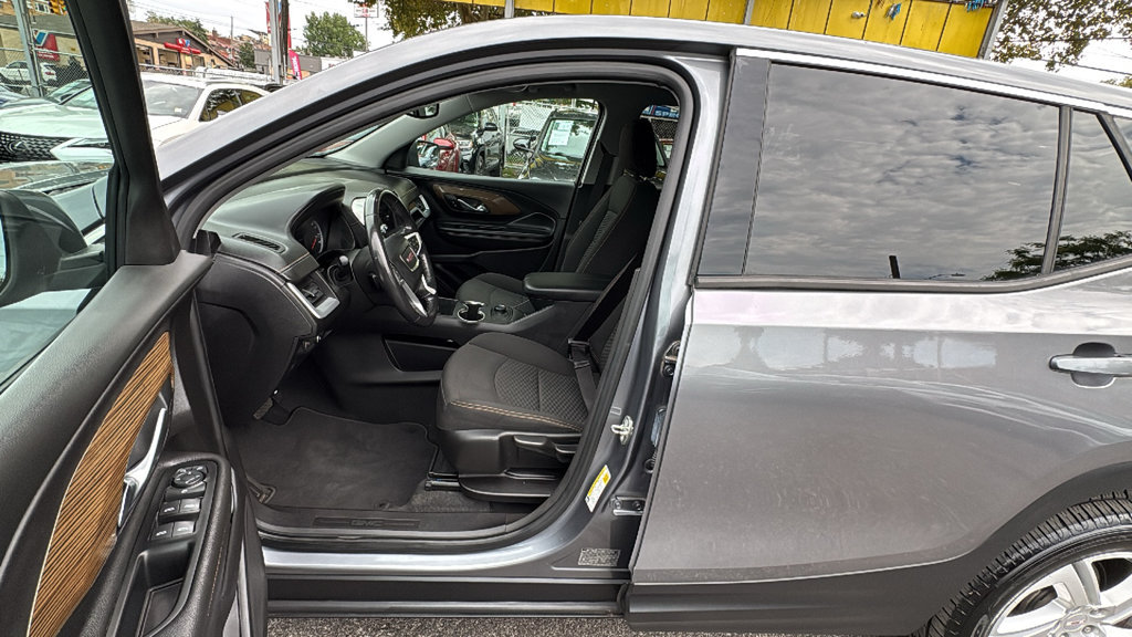 Used 2018 GMC Terrain SLE AWD/4WD image 12