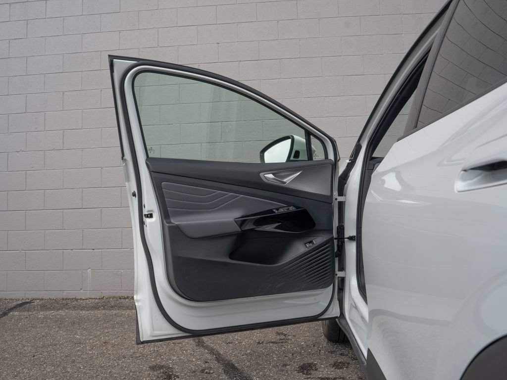 Certified 2023 Volkswagen ID.4 Pro S AWD/4WD image 15