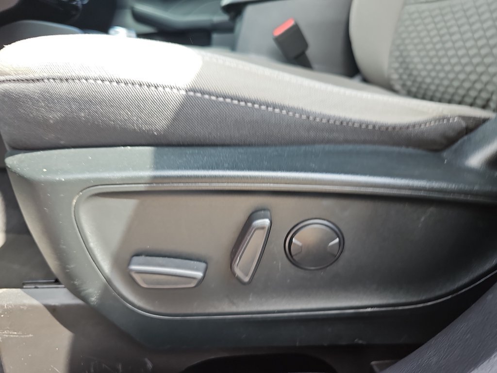 Used 2022 Ford Escape SE w/ Convenience Package FWD image 27