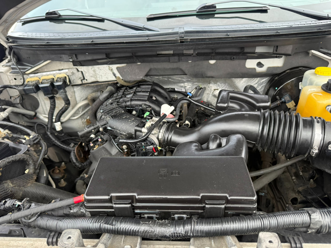 Used 2014 Ford F150 XLT w/ XLT Convenience Package image 17