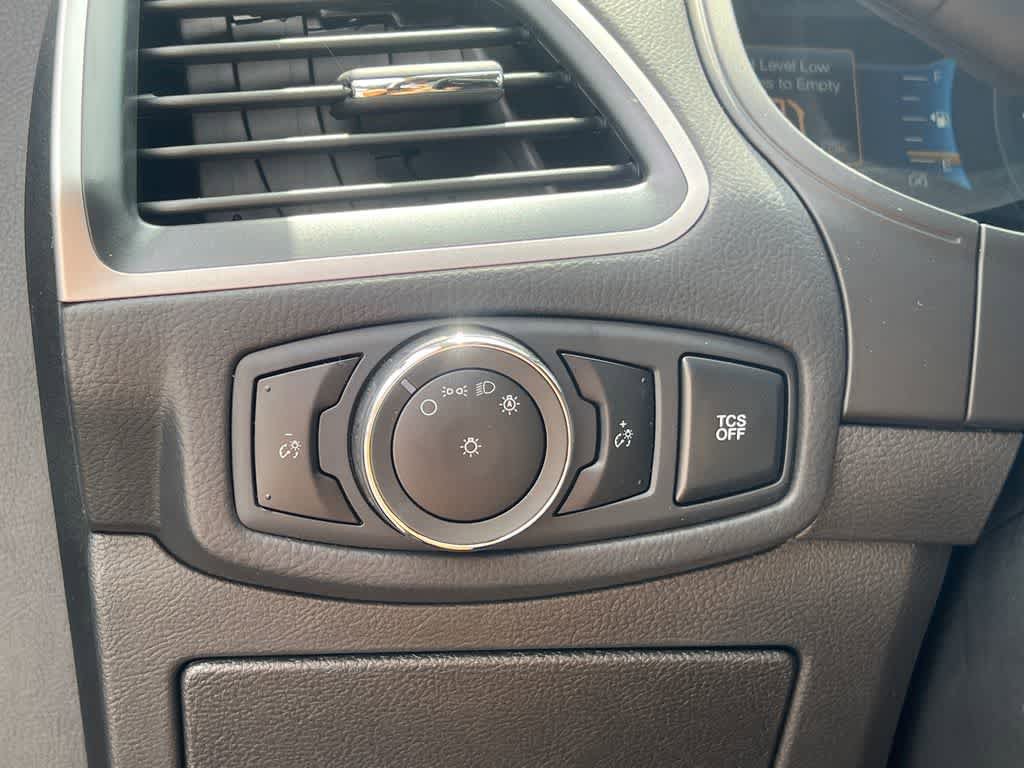 New 2024 Ford Edge SE AWD/4WD image 24