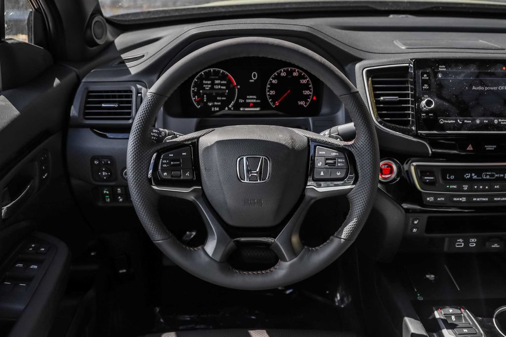 New 2026 Honda Ridgeline Black Edition image 12