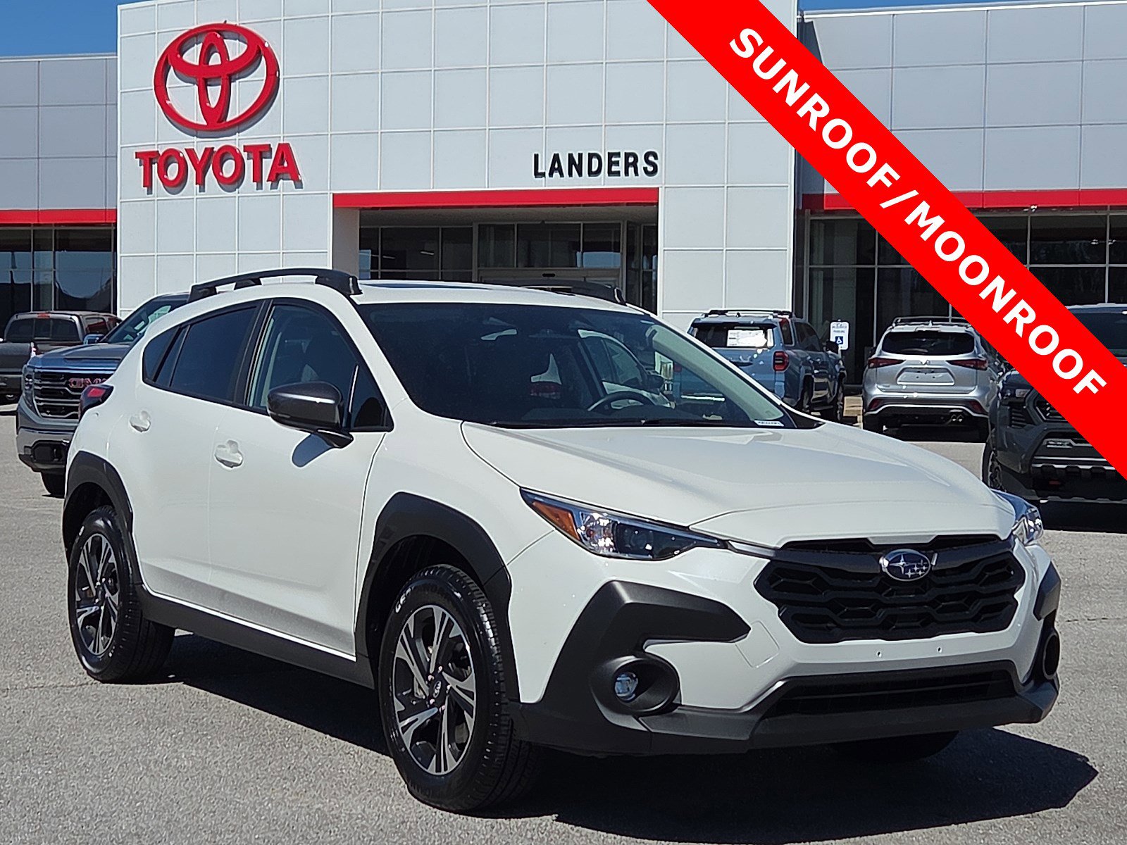 Used 2024 Subaru Crosstrek 2.0i Premium image 1