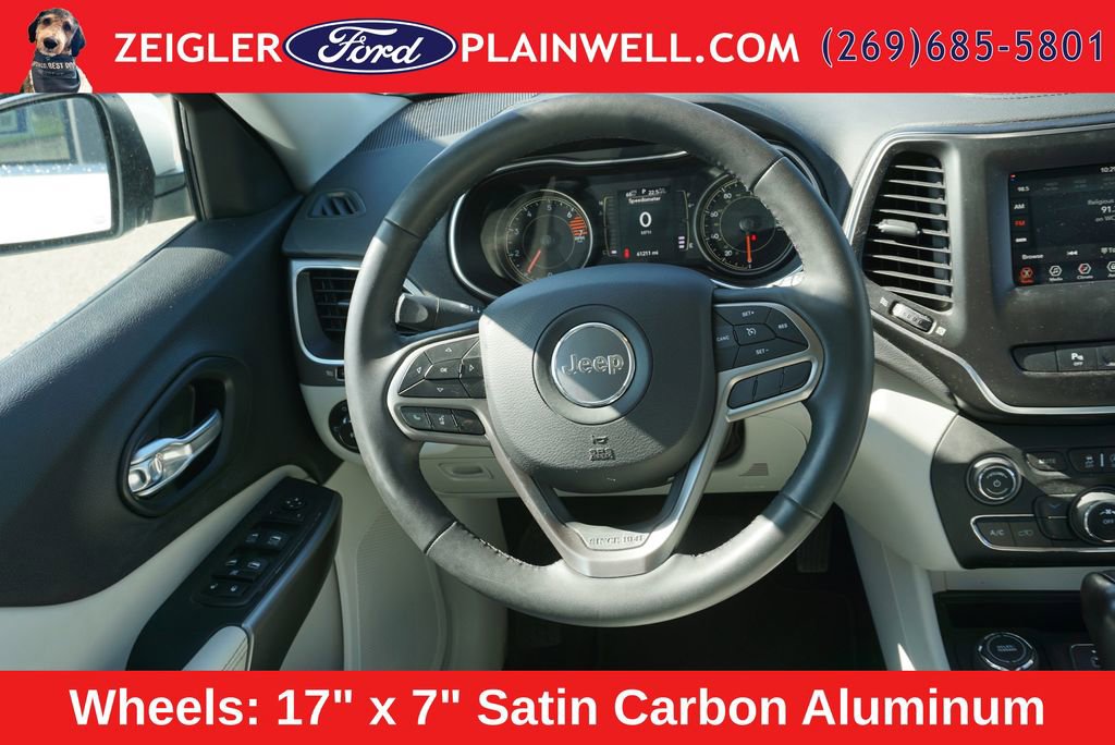 Used 2021 Jeep Cherokee Latitude Plus AWD/4WD image 13