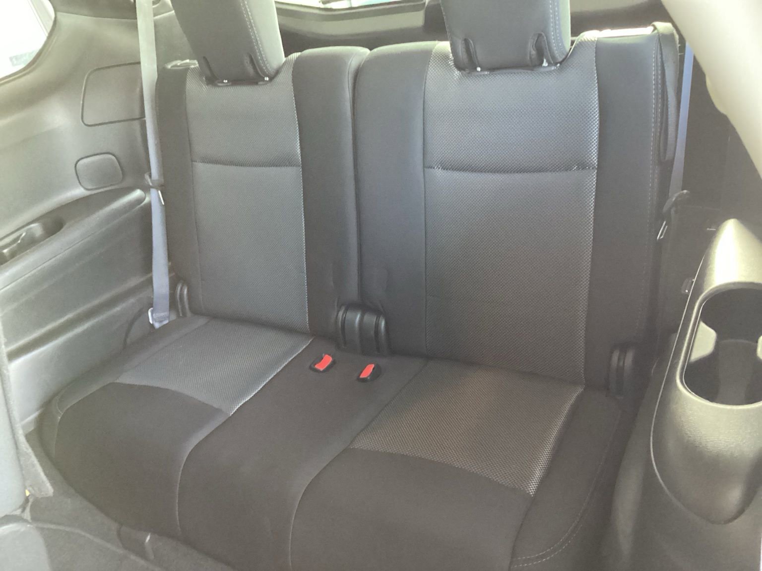 Used 2018 Nissan Pathfinder S image 14