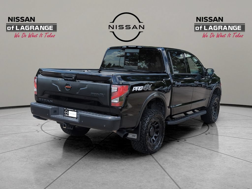 Used 2021 Nissan Titan PRO-4X w/ Pro-4x Convenience Package AWD/4WD image 7