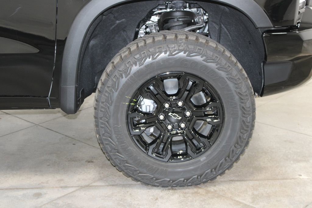 New 2026 Chevrolet Silverado 1500 ZR2 image 63