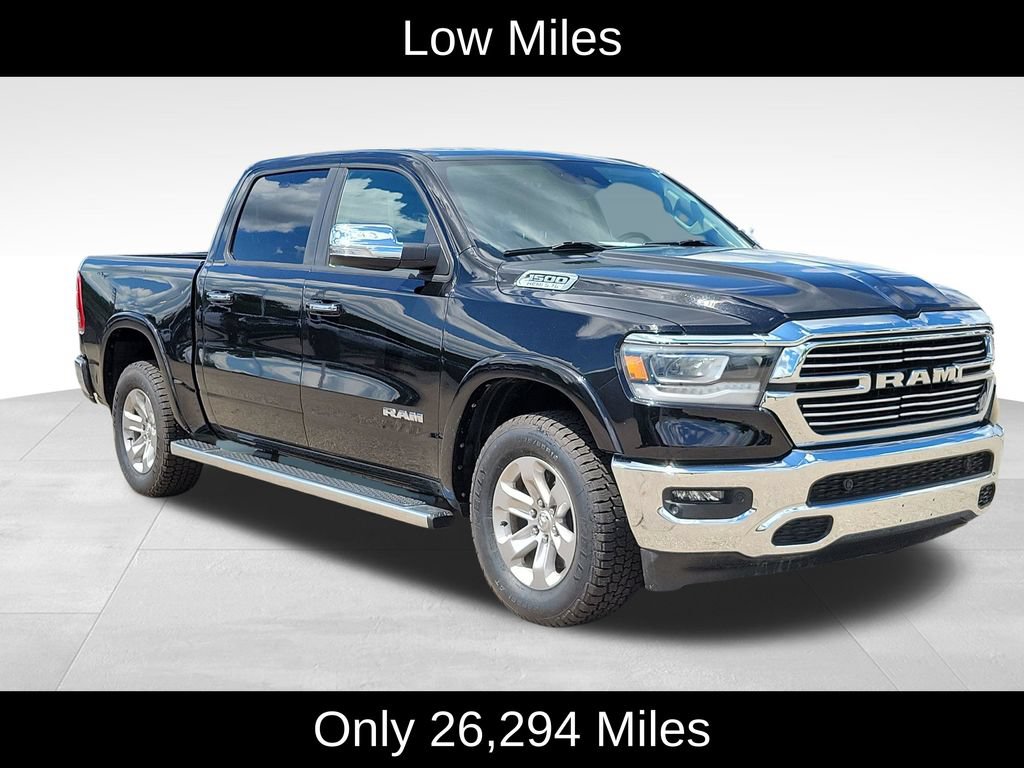 Used 2022 RAM 1500 Laramie AWD/4WD image 2