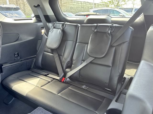 Used 2023 Ford Explorer XLT w/ Equipment Group 202A image 12