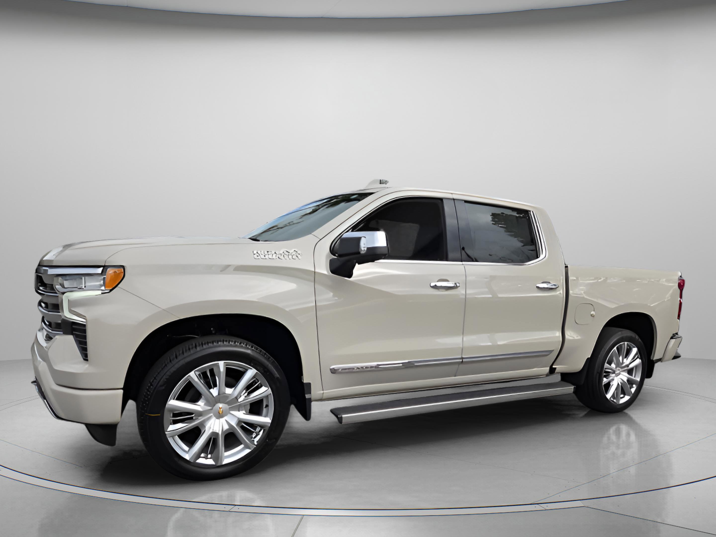 New 2026 Chevrolet Silverado 1500 High Country image 2