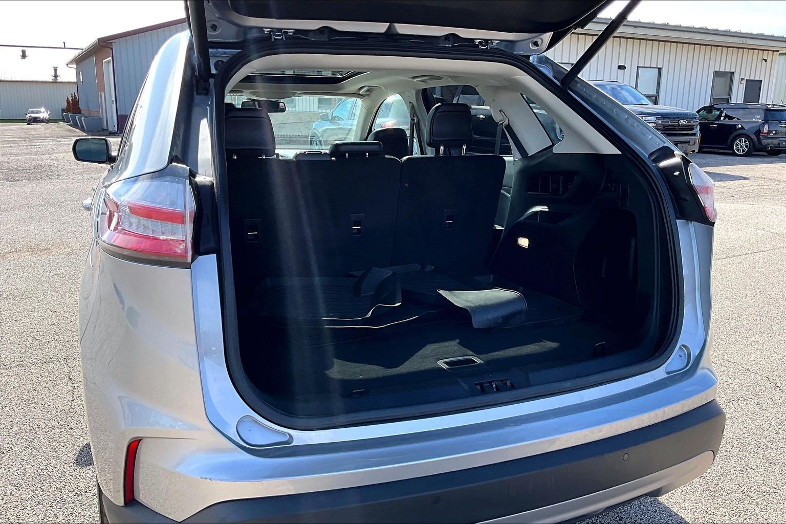Used 2023 Ford Edge SEL w/ Convenience Package AWD/4WD image 19